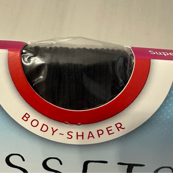 Assets Red Hot Label by SPANX Super Control HighWaist Black Brief Panty Sz 6 NWT - Picture 5 of 8